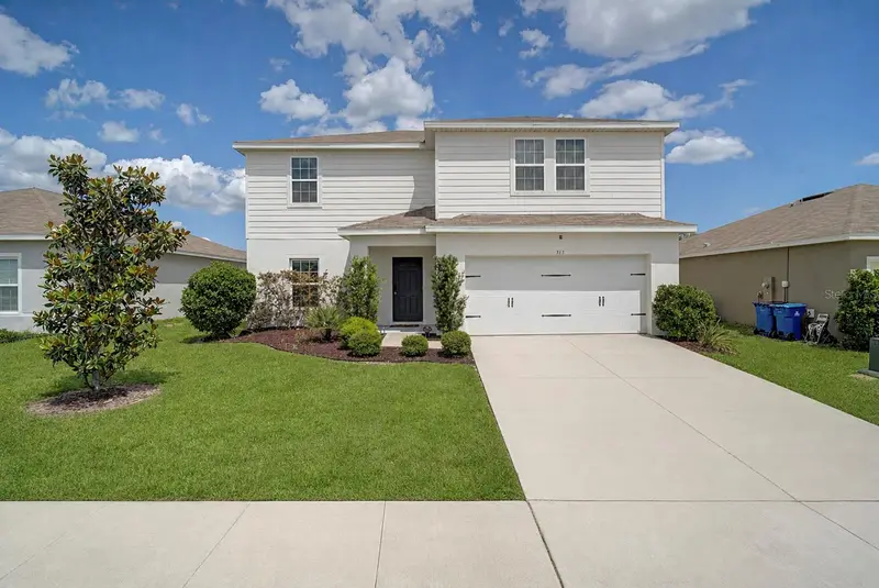 313 Fiddlewood Court, FL