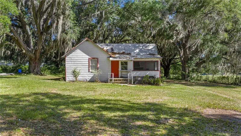 1075 Nw 100th St, FL