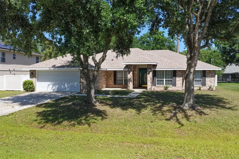 84 Brunswick Ln, FL