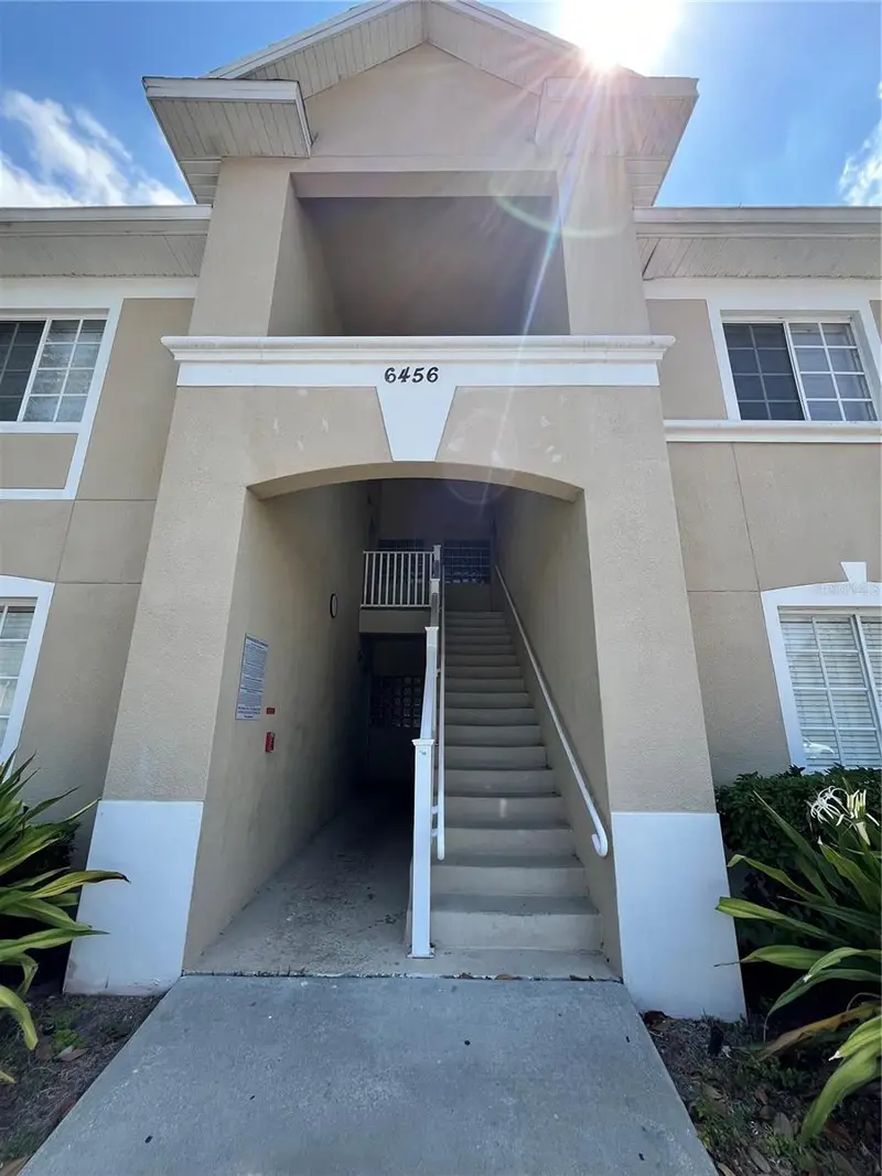 6456 Cypressdale Dr #202, FL
