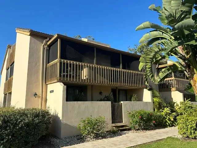 3033 Willow Grn #10, FL