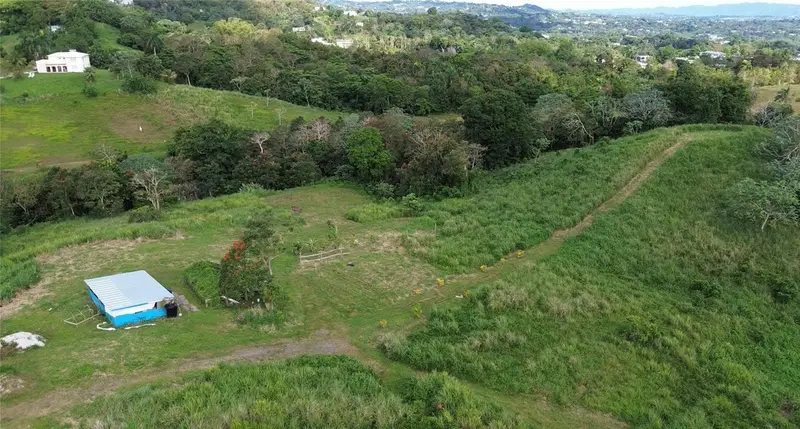2 Camino El Cabrito, PR