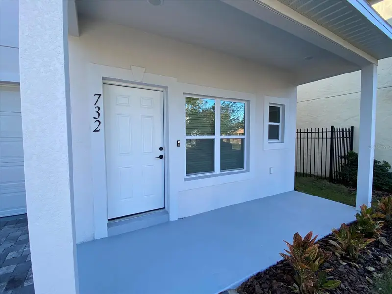 732 S Lee Ave, FL