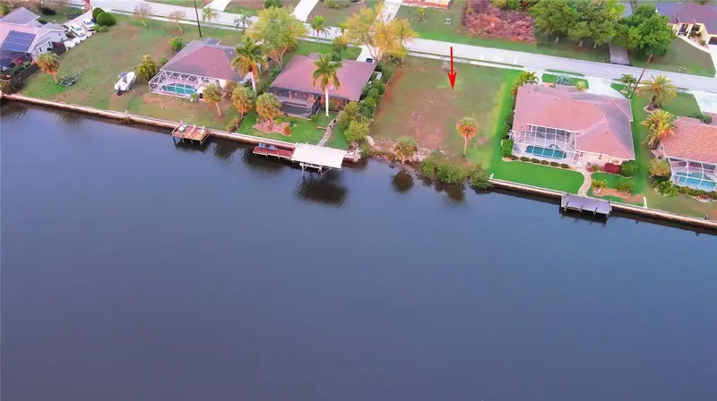 3190 Lake View Blvd, FL