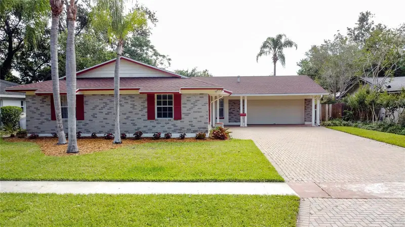 653 Green Meadow Ave, FL