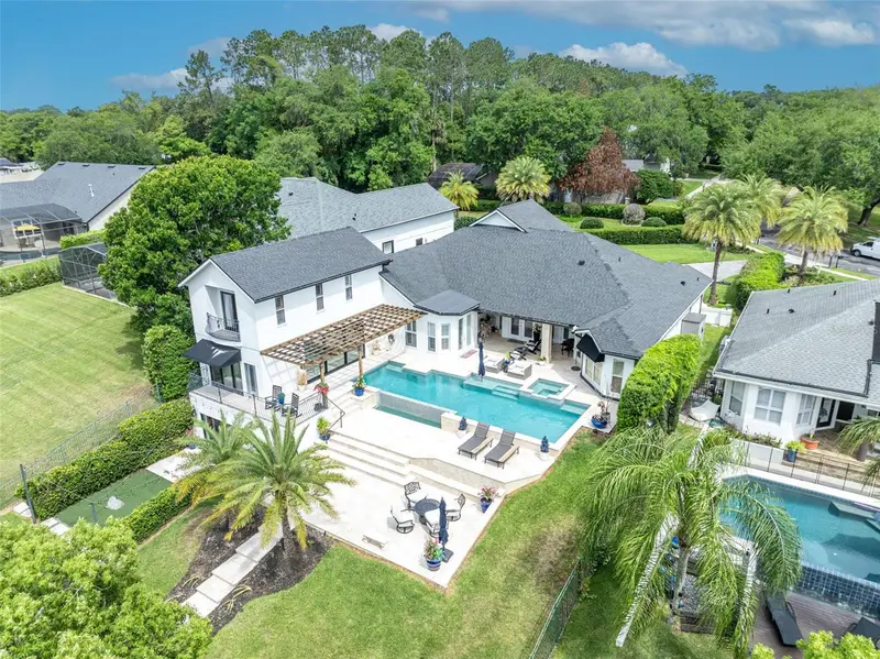 5102 Sailwind Cir, FL