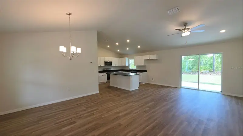 1353 W Cary Dr, FL