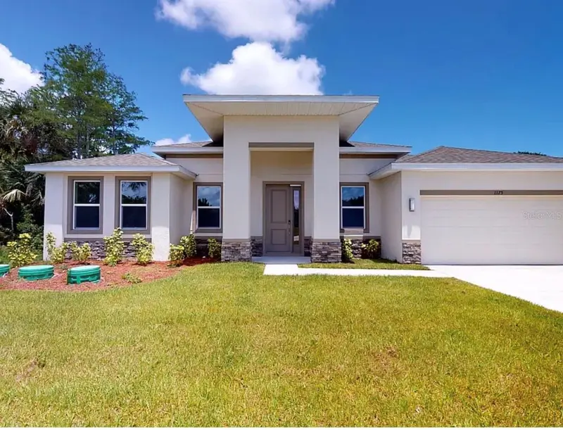 1057 Presque Isle Dr, FL