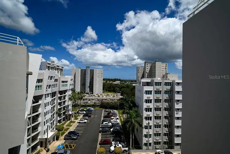 9 Palacios Del Escorial #9-71, PR