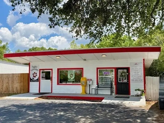 1180 S Main St, FL
