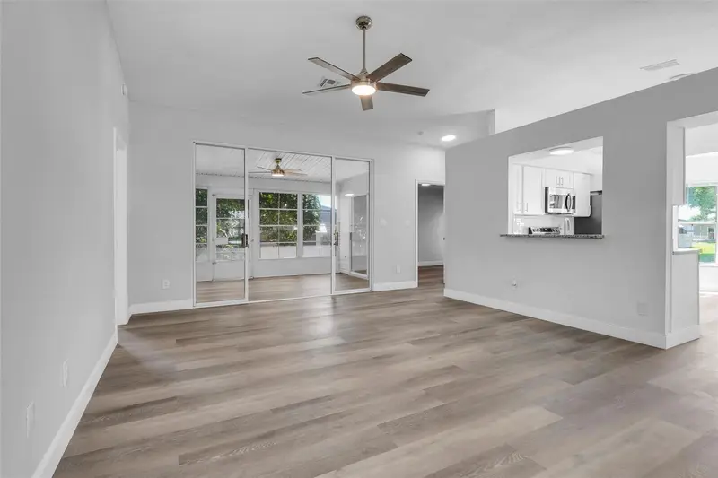 25212 Clifford Hl, FL