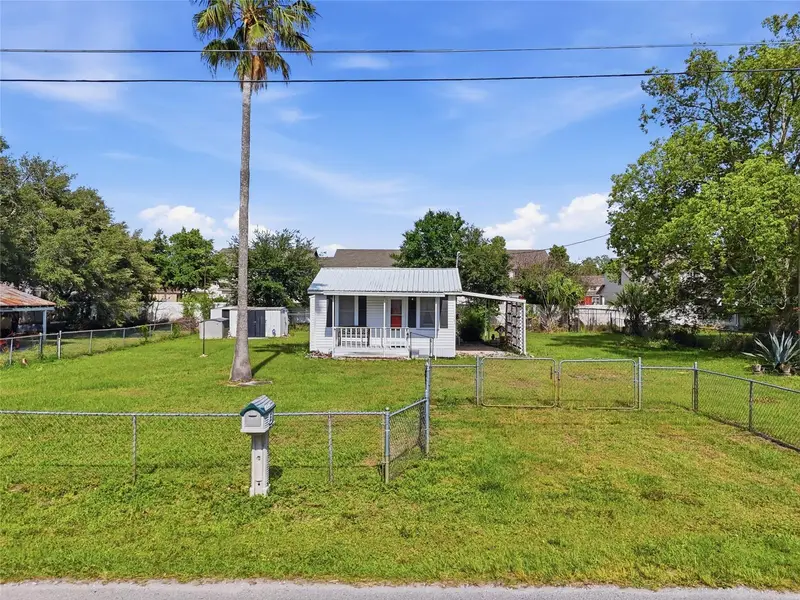 1705 Delaware Ave, FL