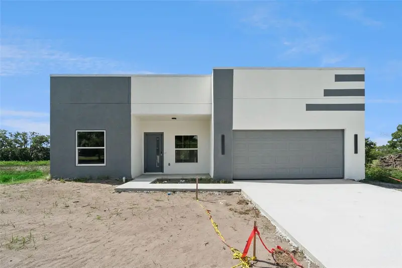 397 North Blvd W, FL
