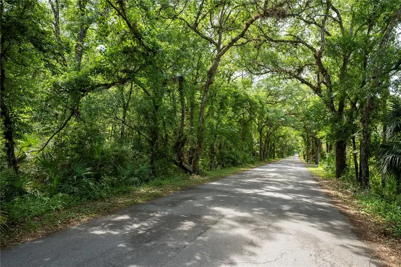 651 S County Road 13, FL