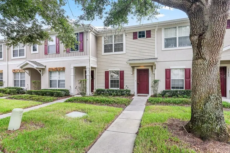 15807 Fishhawk Falls Dr, FL