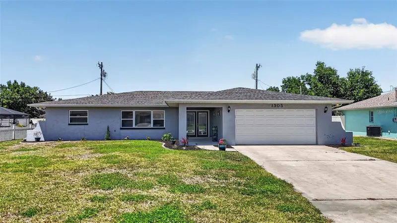 1305 Se 37th Ter, FL