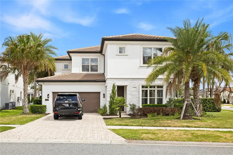 10829 Royal Cypress Way, FL
