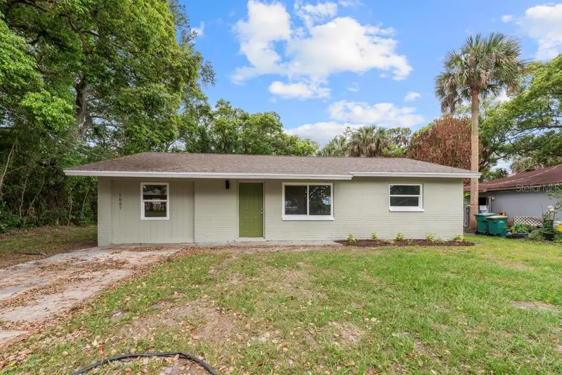1087 Swan St, FL