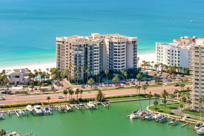 1600 Gulf Blvd #817, FL