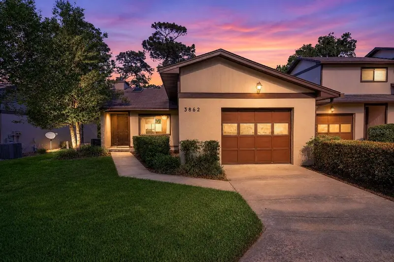 3862 Ne 19th Street Cir, FL