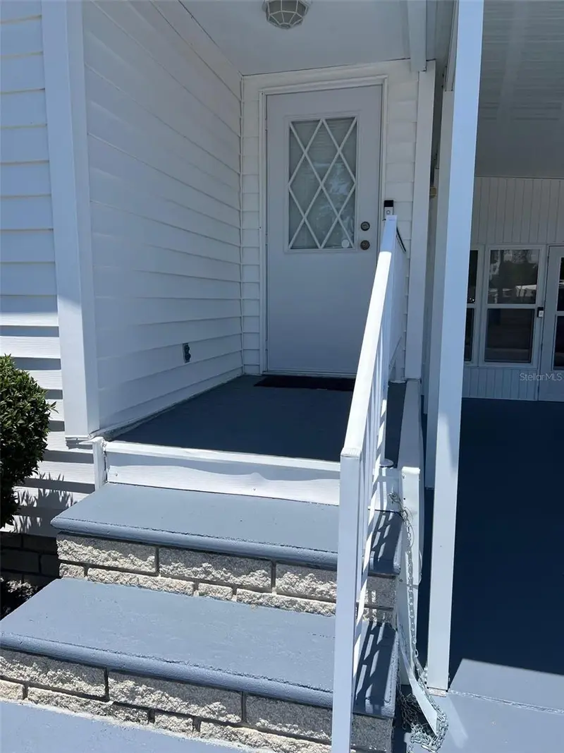 351 King Palm St, FL