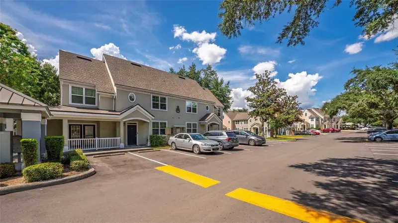 3396 Parkchester Square Blvd #204, FL