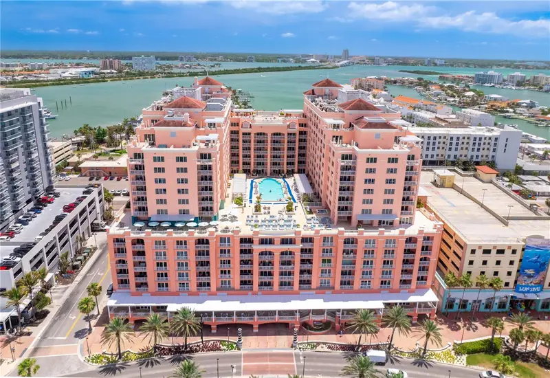 301 S Gulfview Blvd #604, FL