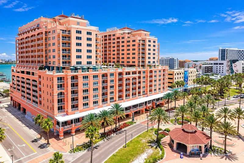 301 S Gulfview Blvd #604, FL