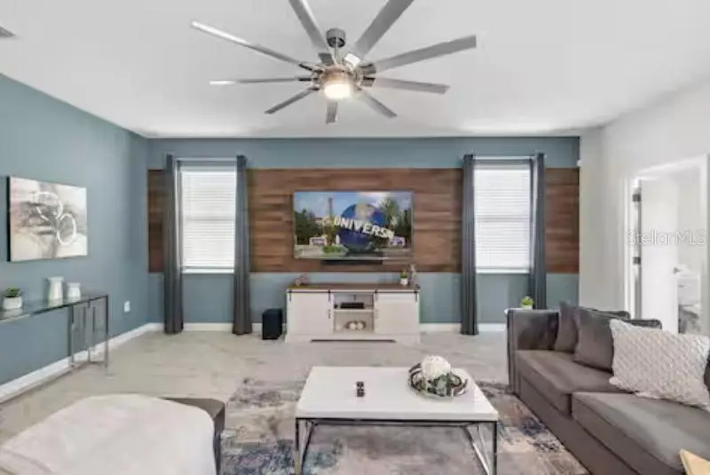 913 Ocean Course Ave, FL