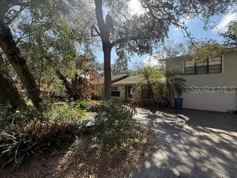 684 Stratford Dr, FL