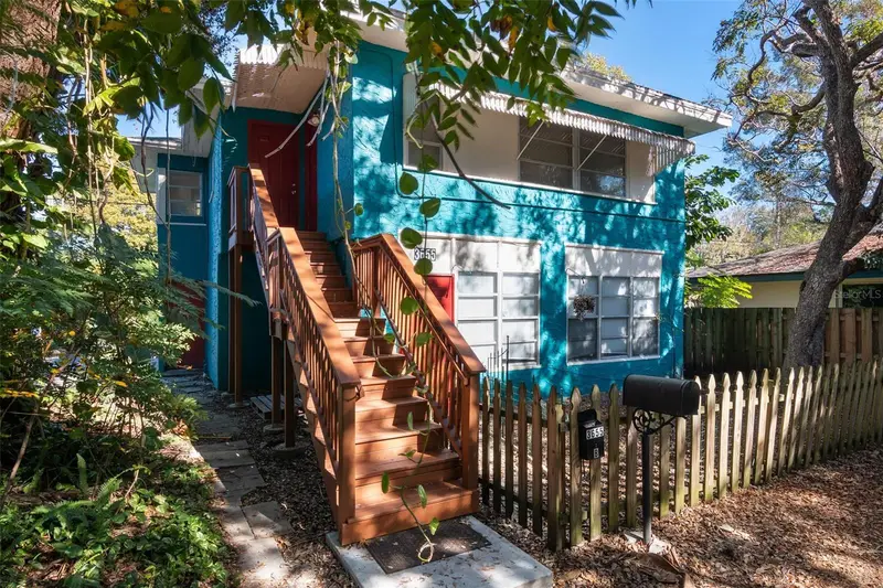 3655 N 1st (Upper Unit) Ave, FL