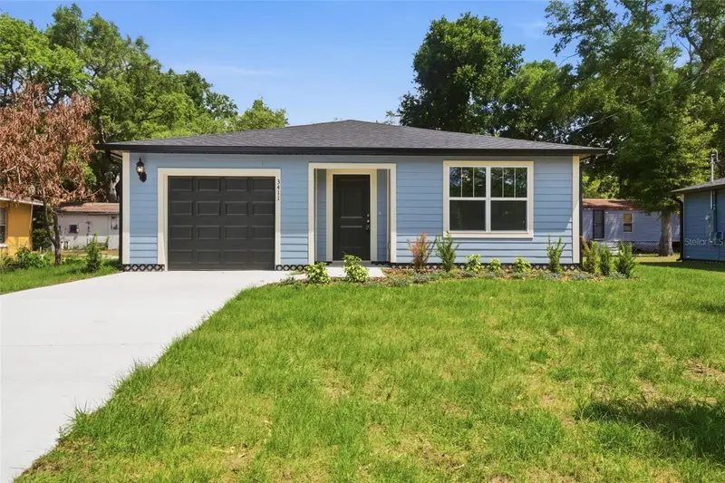3411 Warren Sapp Dr, FL