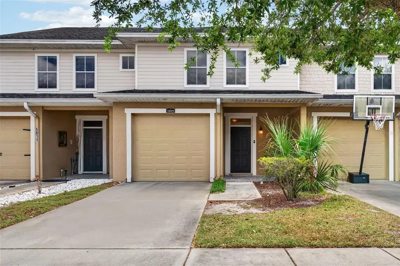 5809 Leopardstown Dr, FL