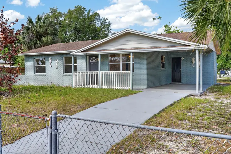 1060 E Patrick Cir, FL