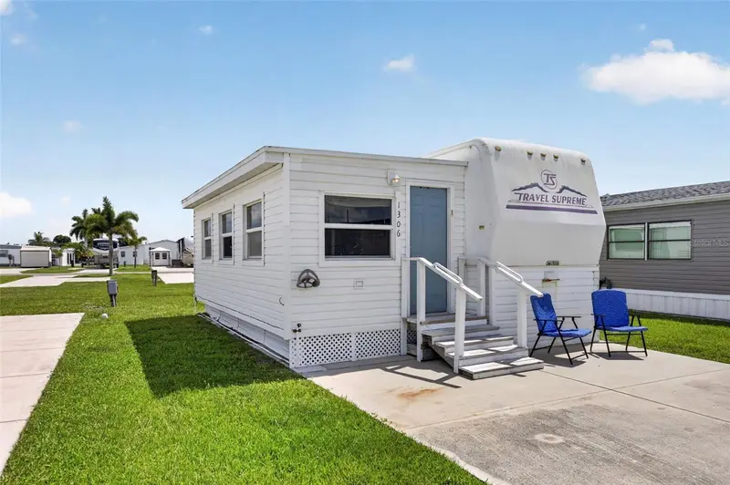 1306 Trout, FL