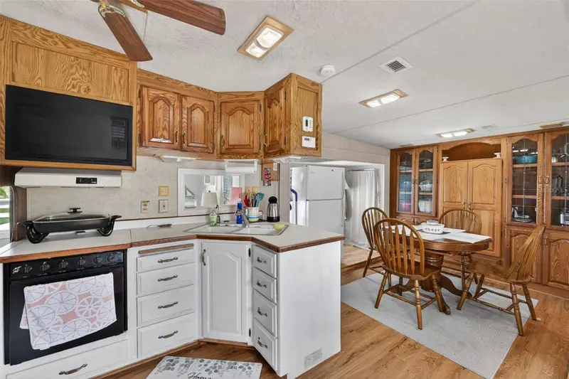 1306 Trout, FL