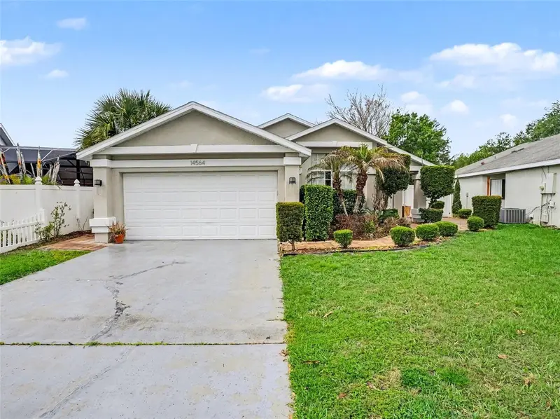 14564 Huntingfield Dr, FL
