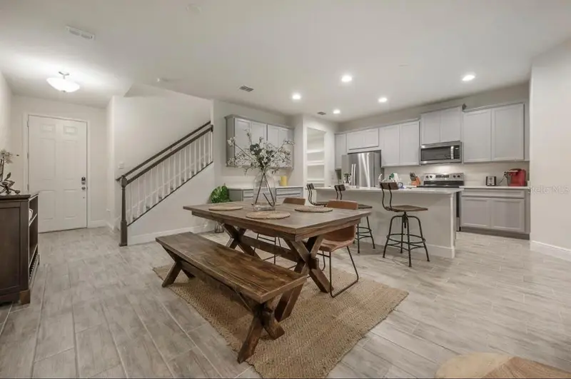 10128 Newel Valley Loop, FL