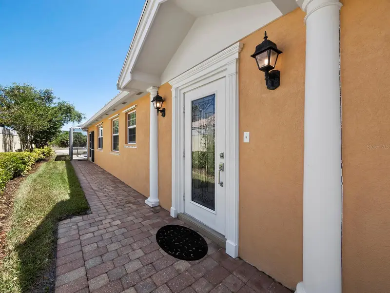 5967 Benevento Dr, FL