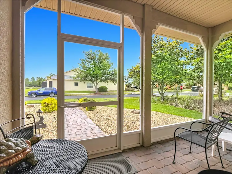 107 Verona Dr, FL