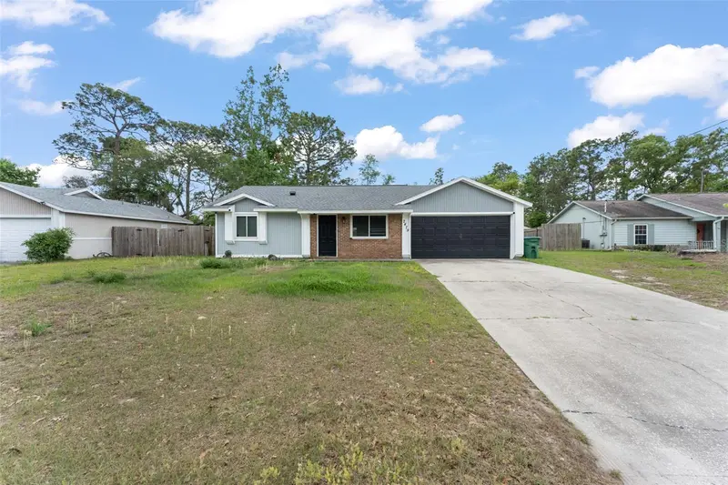2479 Founder St, FL