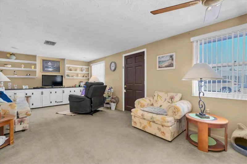 3352 Seffner Dr, FL