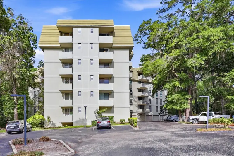 1719 Nw 23rd Ave #3e, FL