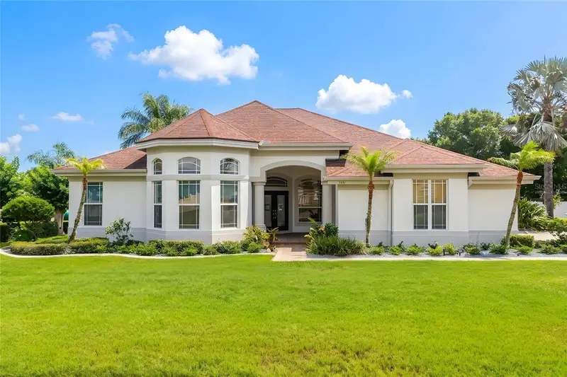 5141 Highlands Lakeview Loop, FL