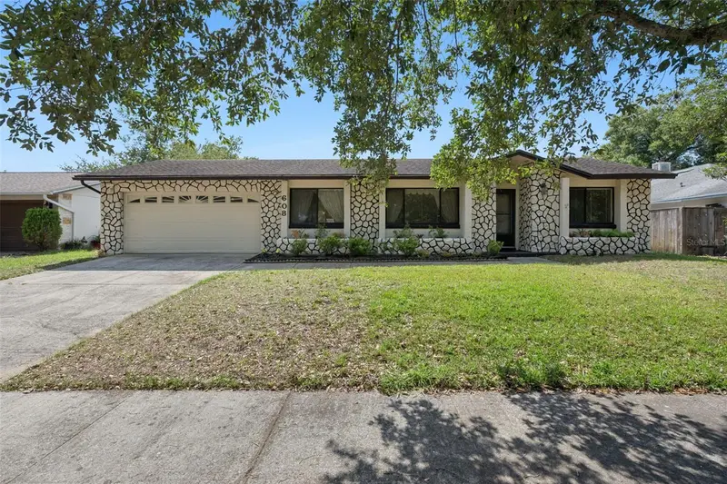 608 Wavecrest Drive, FL