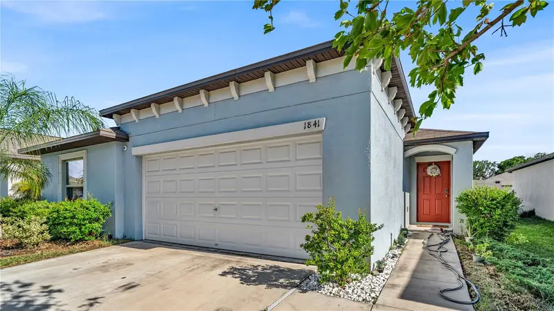 1841 Crinkle Leaf Ct, FL