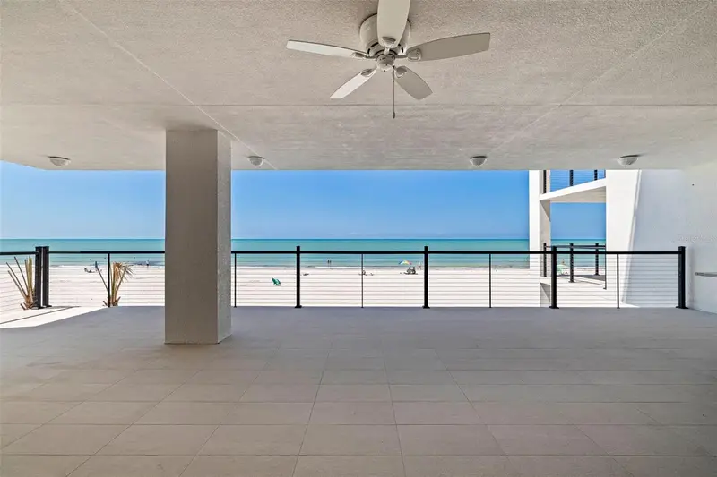 14048 Gulf Blvd #202, FL