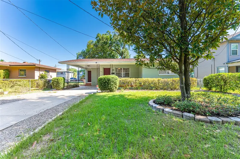 506 E Sparkman Ave, FL
