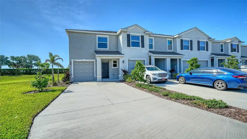 17624 Crescent Moon Loop, FL