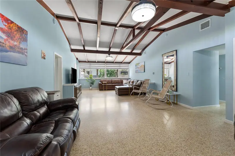 138 Pearl Ave, FL